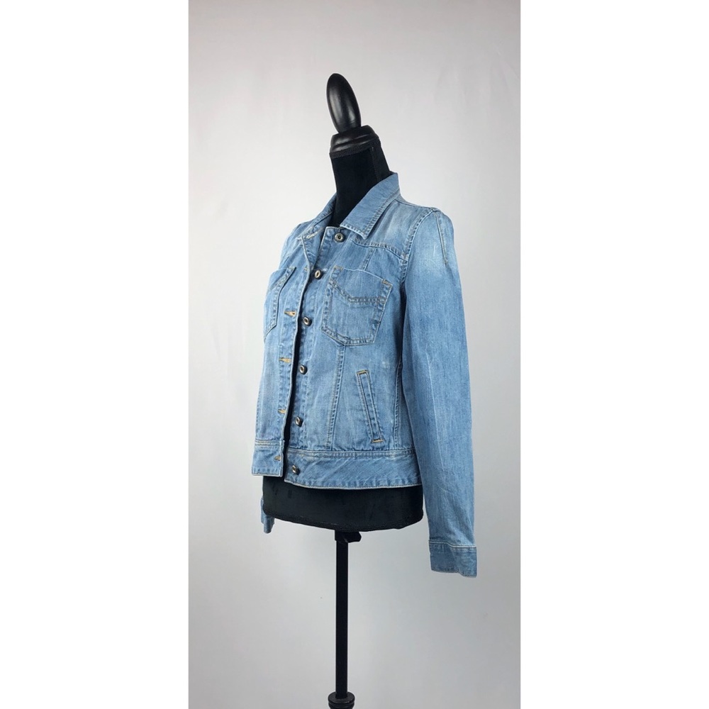Women’s 4 Pocket Denim Jacket - Picture 3 of 8